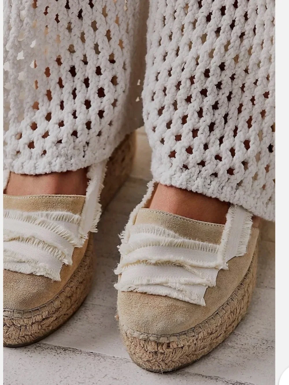 FREE PEOPLE DESTINO ESPADRILLE PLATFORMS IN ECRU Size 39/8.5